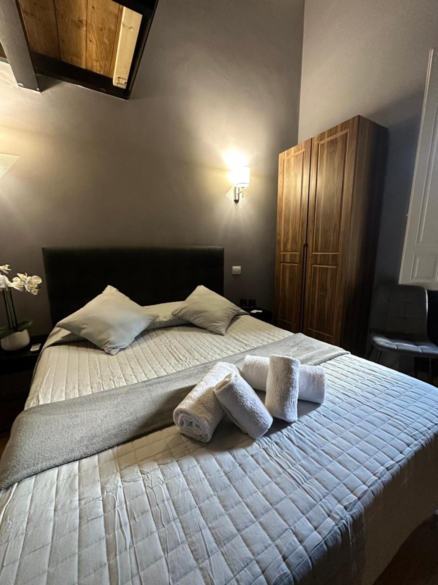 Bed and Breakfast Palazzo Oliveto Флоренция Экстерьер фото